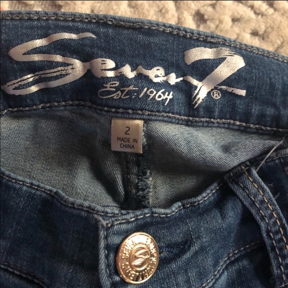 Seven7 maternity side panel jeans - Picture 5 of 5